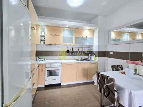 Izdavanje, dvosoban stan, 75m², City Kvart, Podgorica - image 5