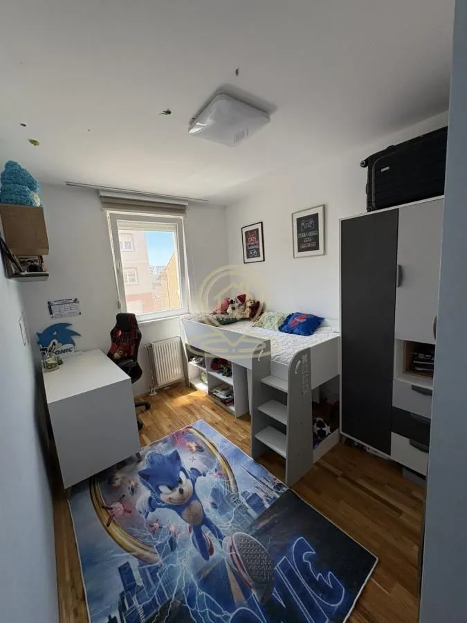 Prodaja, trosoban stan, 58m², Salajka, Novi Sad Sve Podlokacije