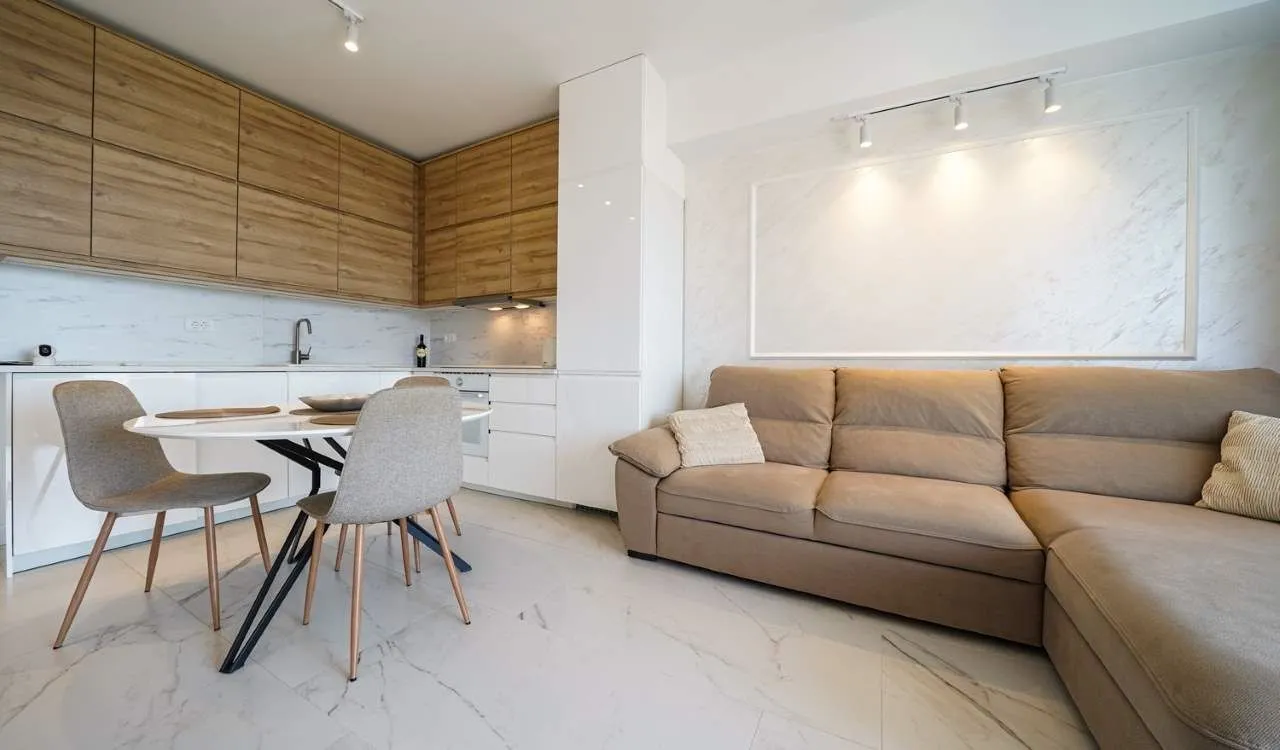 Prodaja, dvosoban stan, 66m², Tivat, Crna Gora