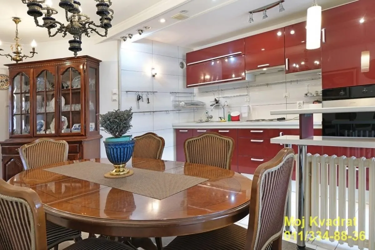 Prodaja, četvorosoban stan, 99m², Denkova Basta, Zvezdara Sve Podlokacije