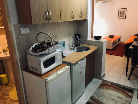 Rent, one bedroom apartment, 25m², Konik, Podgorica - image 4