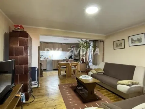 Prodaja, kuća, 239m², Sremska Kamenica, Petrovaradin - image 3