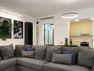 Prodaja, jednosoban stan, 146m², Centar, Tivat - image 4