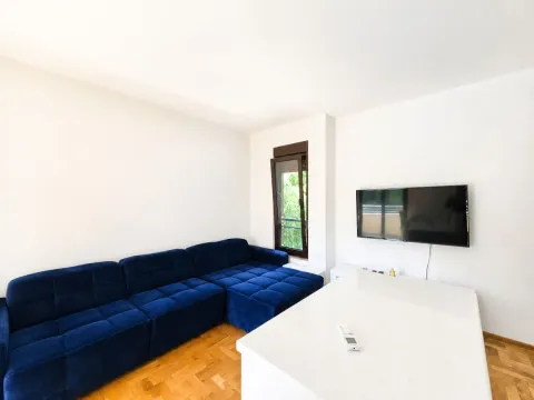 Sale, two bedroom apartment, 58m², Bečići, Budva - image 6