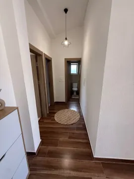 Izdavanje, dvosoban stan, 57m², Donja Gorica, Podgorica - image 5
