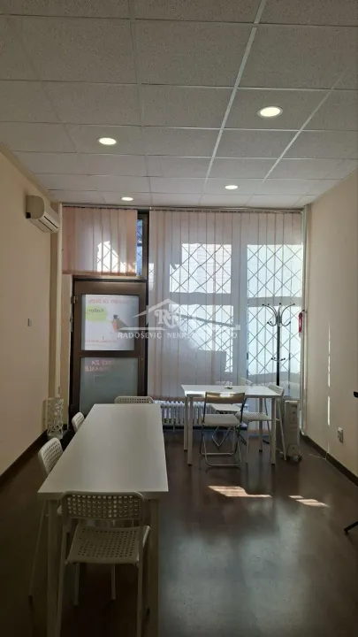 Rent, office space, 30m², Novi Beograd Blok 22, Novi Beograd Sve Podlokacije