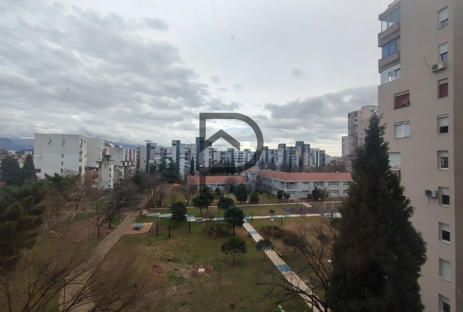 Rent, apartment, 105m², Blok 5, Podgorica