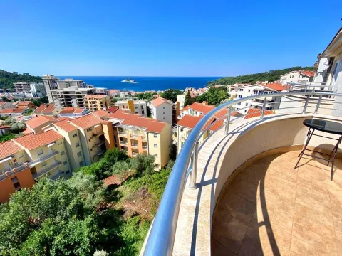 Rent, three bedroom apartment, 136m², Petrovac, Budva - image 3