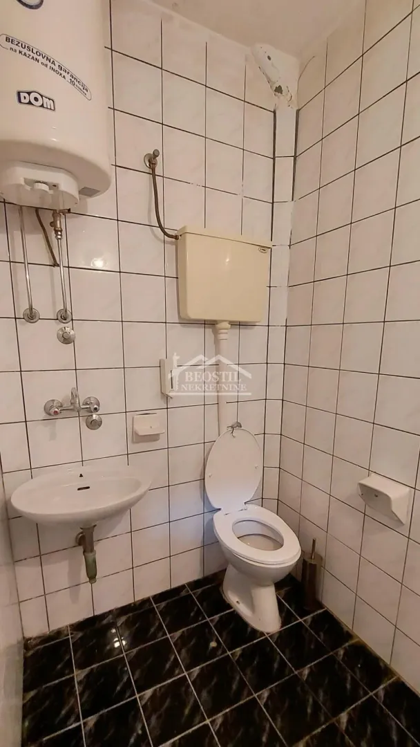 Rent, office space, 74m², Cvetkova Pijaca, Zvezdara Sve Podlokacije