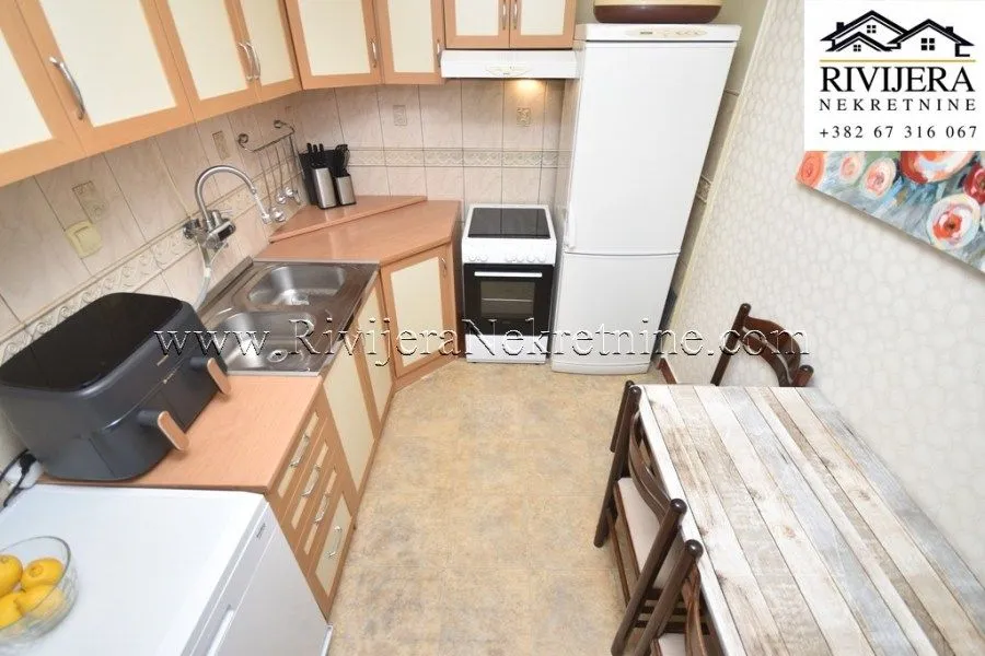 Prodaja, dvosoban stan, 53m², Igalo, Herceg Novi