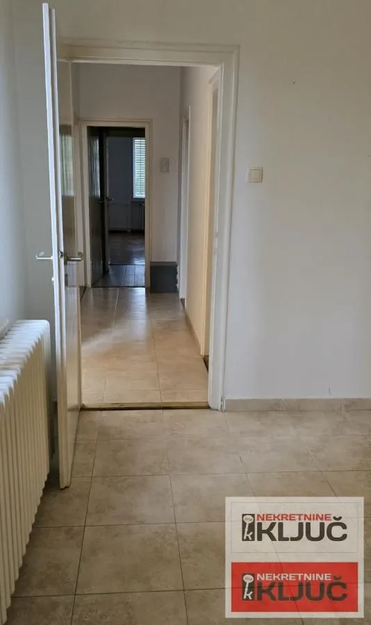 Izdavanje, trosoban stan, 99m², Kej, Novi Sad Sve Podlokacije