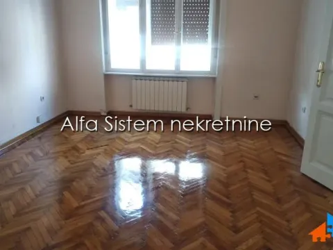 Izdavanje, četvorosoban stan, 115m², Slavija, Vračar Sve Podlokacije - image 19