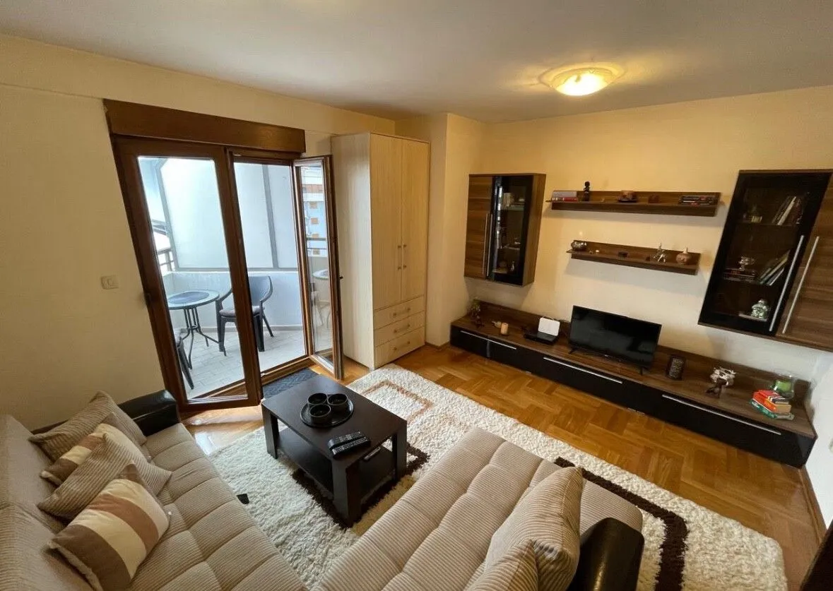 Prodaja, garsonjera, 31m², Stari Aerodrom, Podgorica