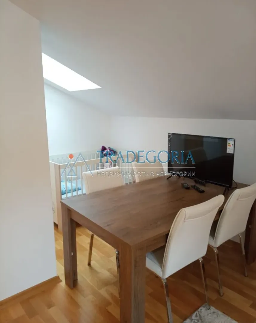 Prodaja, dvosoban stan, 60m², Tivat, Crna Gora