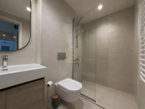 Izdavanje, trosoban stan, 88m², Savski Venac, Beograd - image 6