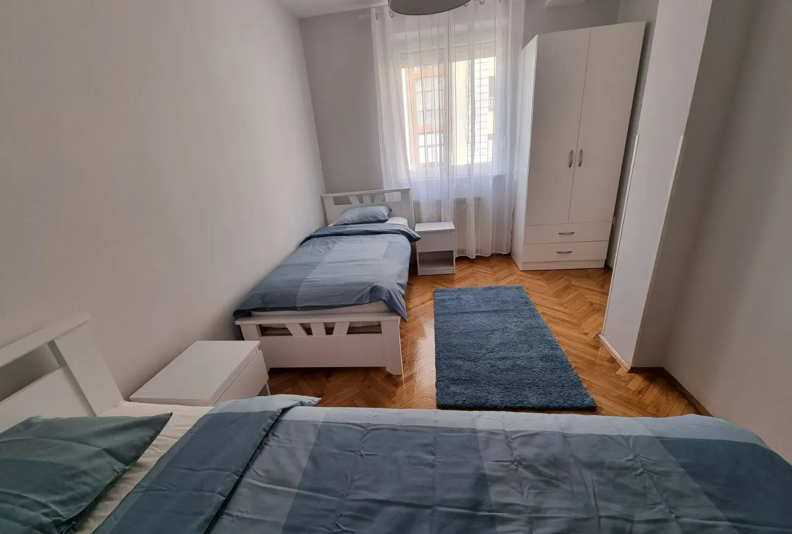 Izdavanje, jednosoban stan, 31m², Grbavica, Novi Sad Sve Podlokacije