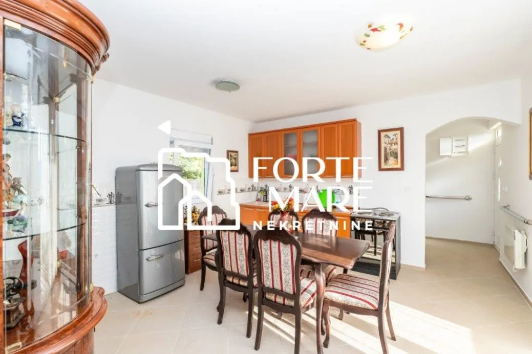 Prodaja, kuća, 68m², Ratiševina, Herceg Novi