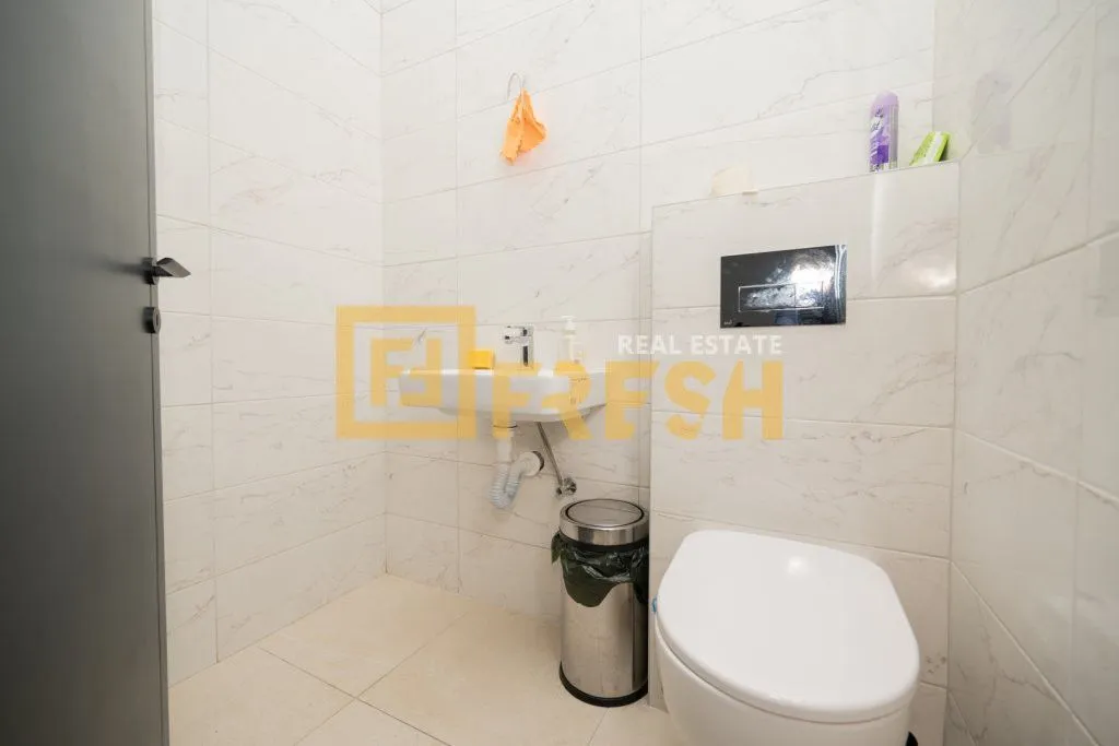 Sale, office space, 200m², Zabjelo, Podgorica