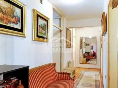 Prodaja, četvorosoban stan, 109m², Vračar Hram, Vračar Sve Podlokacije - image 2