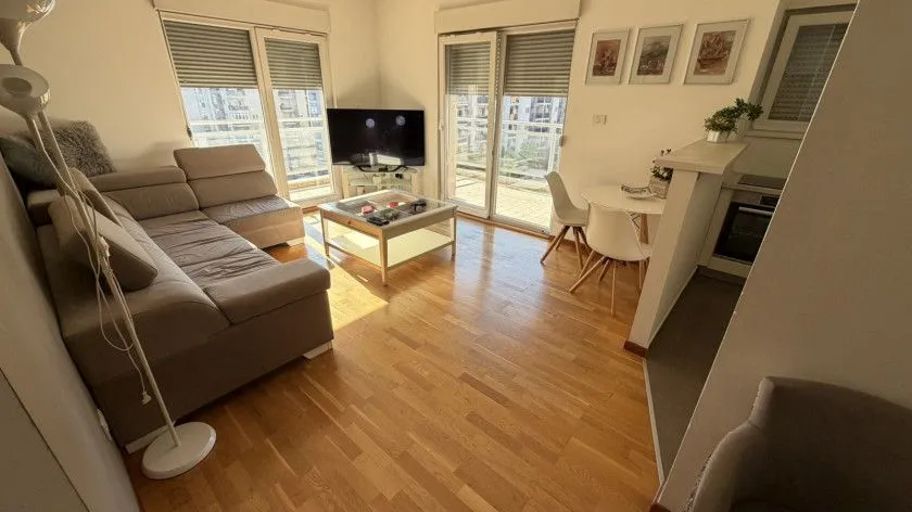 Rent, two bedroom apartment, 63m², City Kvart, Podgorica