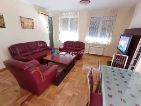 Rent, three bedroom apartment, 80m², Južni Bulevar, Vračar Sve Podlokacije - image 2