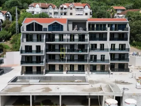 Sale, one bedroom apartment, 50m², Đenovići, Herceg Novi