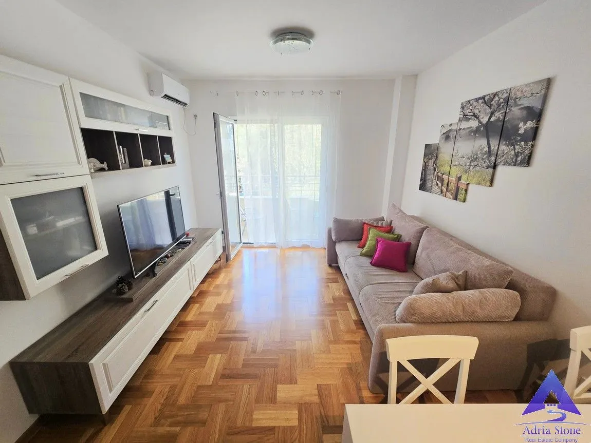 Sale, one bedroom apartment, 41m², Maine, Budva
