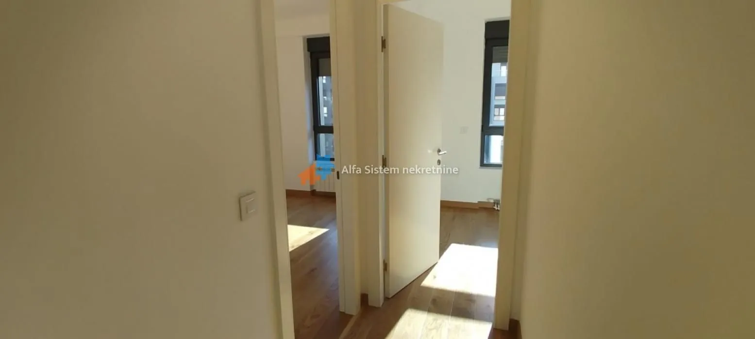 Izdavanje, stan, 96m², Voždovac Sve Podlokacije, Beograd