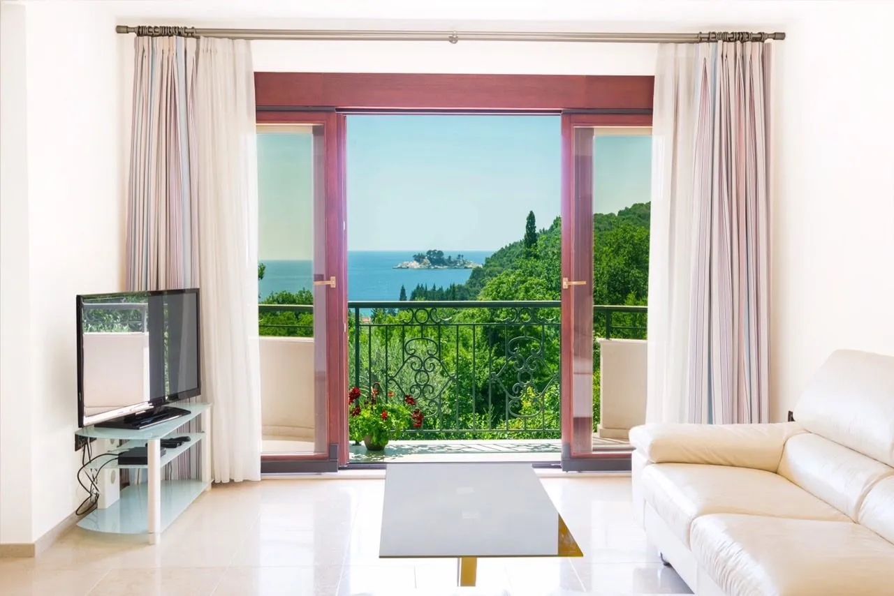 Prodaja, trosoban stan, 88m², Petrovac, Budva