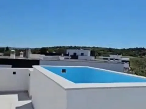 Prodaja, četvorosoban stan, 200m², Sremska Kamenica, Petrovaradin - image 22