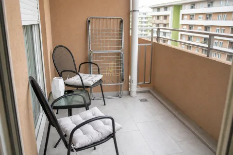 Rent, one bedroom apartment, 51m², Central Point, Podgorica - image 8