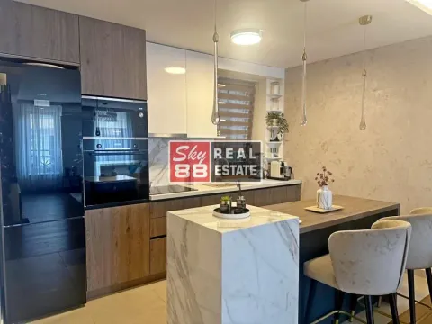 Prodaja, četvorosoban stan, 110m², Južni Bulevar, Vračar Sve Podlokacije - image 11