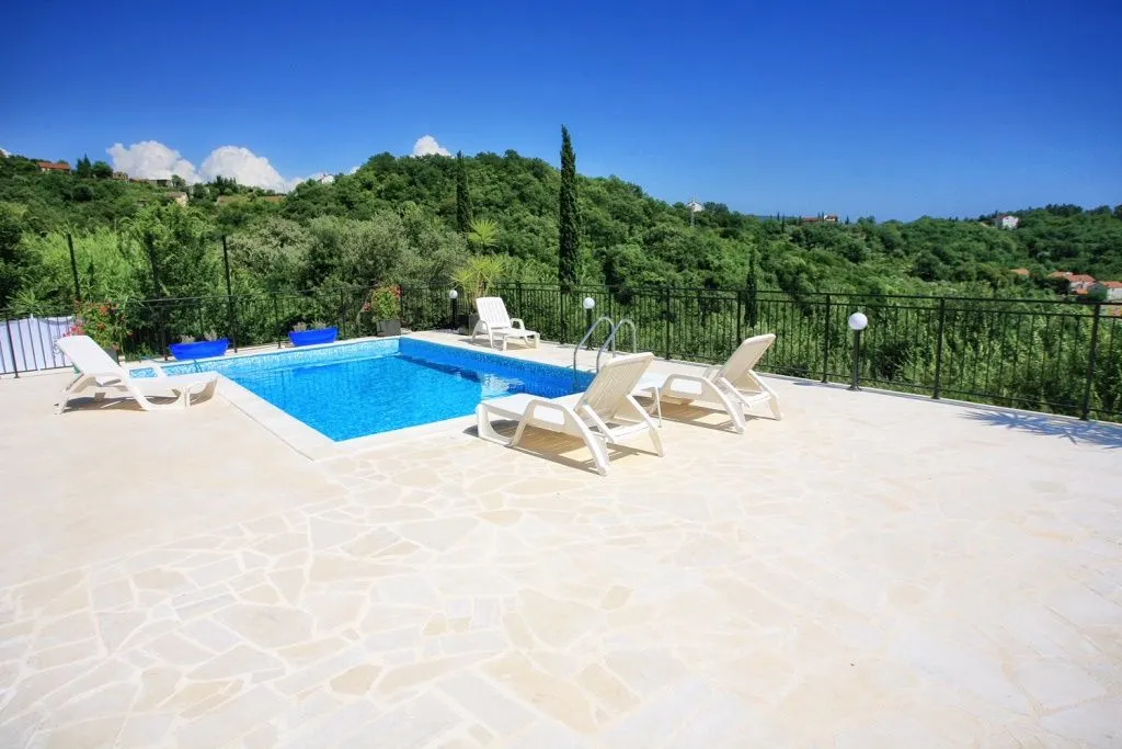 Prodaja, kuća, 402m², Kotor, Crna Gora