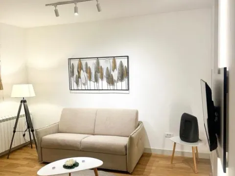 Sale, one bedroom apartment, 54m², Centar, Kolašin - image 2