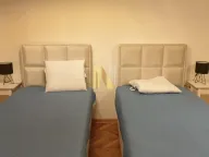 Izdavanje, trosoban stan, 70m², Centar, Novi Sad - image 5