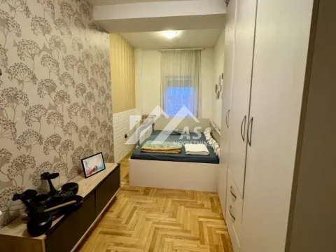 Izdavanje, dvosoban stan, 50m², Salajka, Novi Sad Sve Podlokacije - image 4