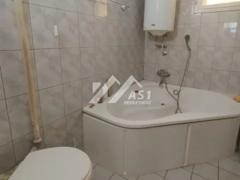 Izdavanje, dvosoban stan, 50m², Telep, Novi Sad Sve Podlokacije - image 10