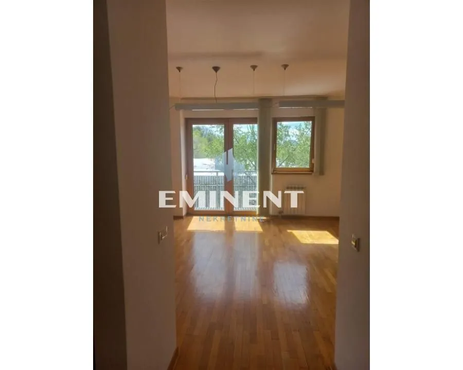 Rent, three bedroom apartment, 80m², Novi Beograd Sve Podlokacije, Beograd
