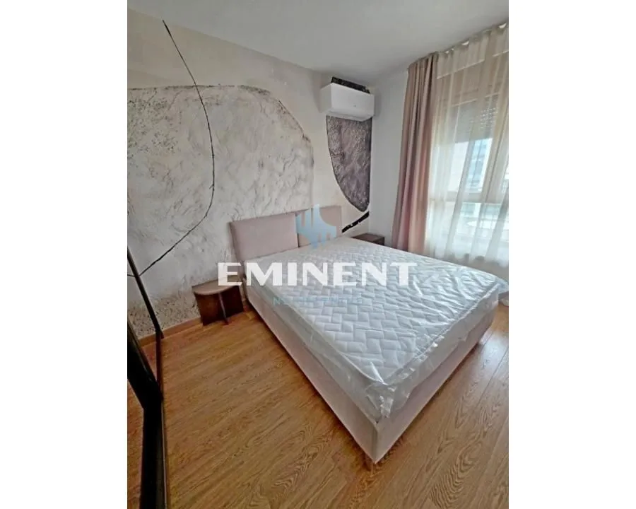 Izdavanje, dvosoban stan, 58m², Novi Beograd Blok 65, Novi Beograd Sve Podlokacije