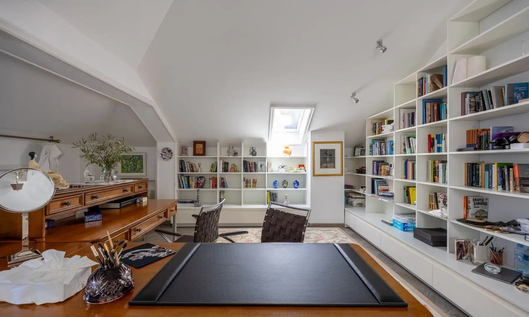 Rent, house, 587m², Dobrota, Kotor