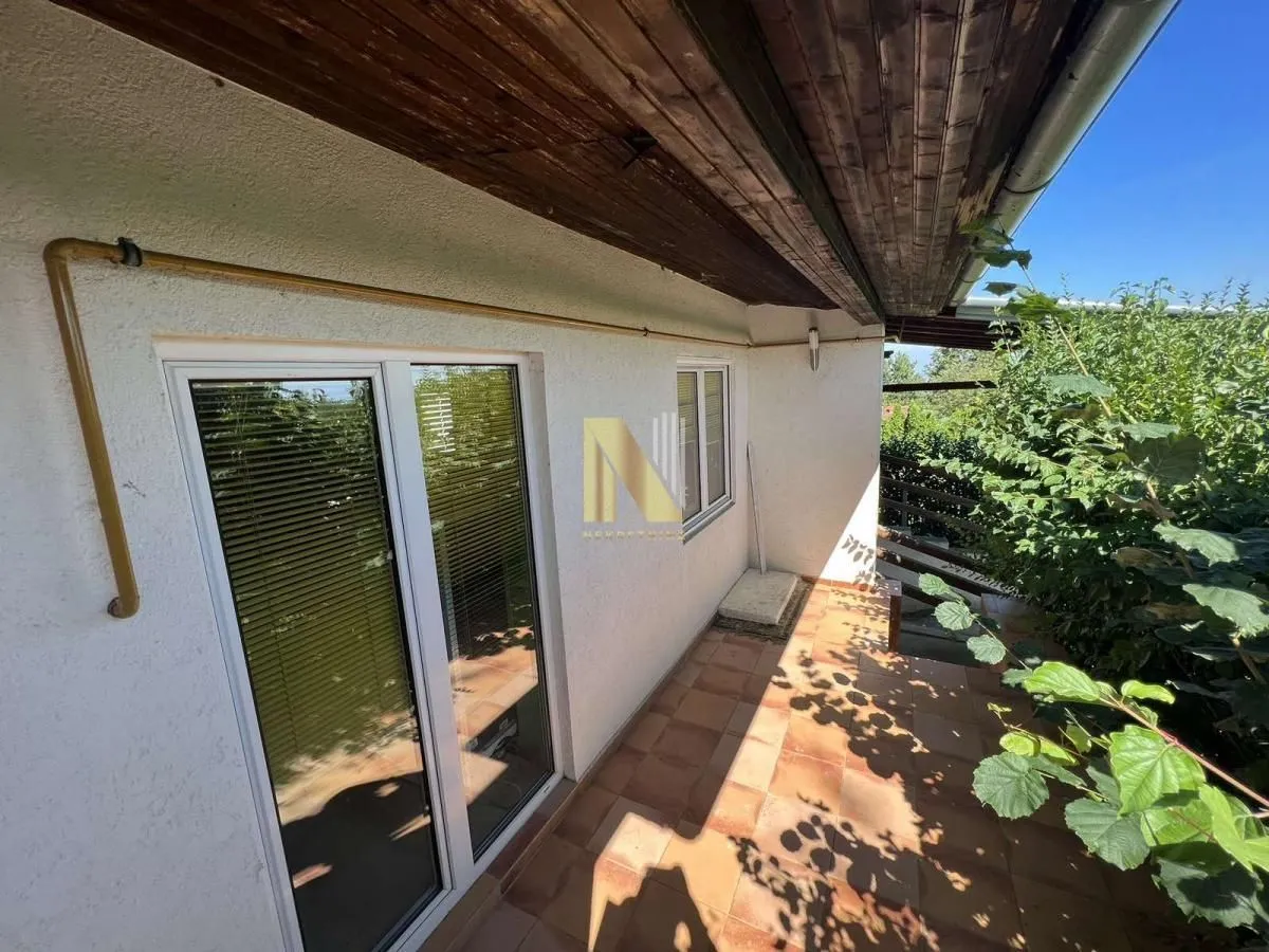 Prodaja, kuća, 135m², Rakovac, Novi Sad Sve Podlokacije