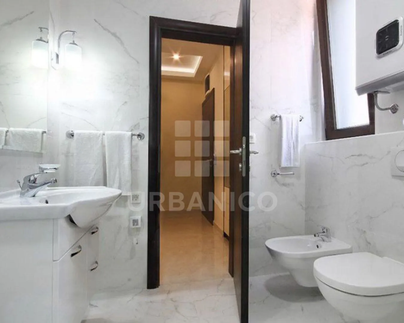 Sale, two bedroom apartment, 85m², Bečići, Budva
