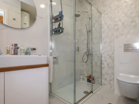 Prodaja, jednosoban stan, 70m², Central Point, Podgorica - image 10