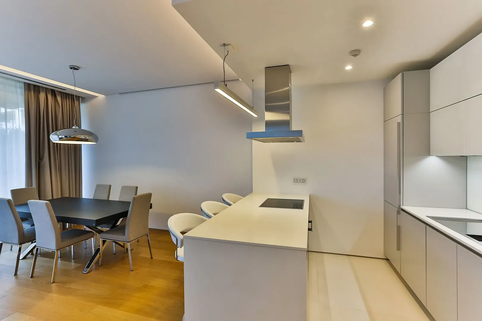 Prodaja, dvosoban stan, 160m², Boreti, Budva