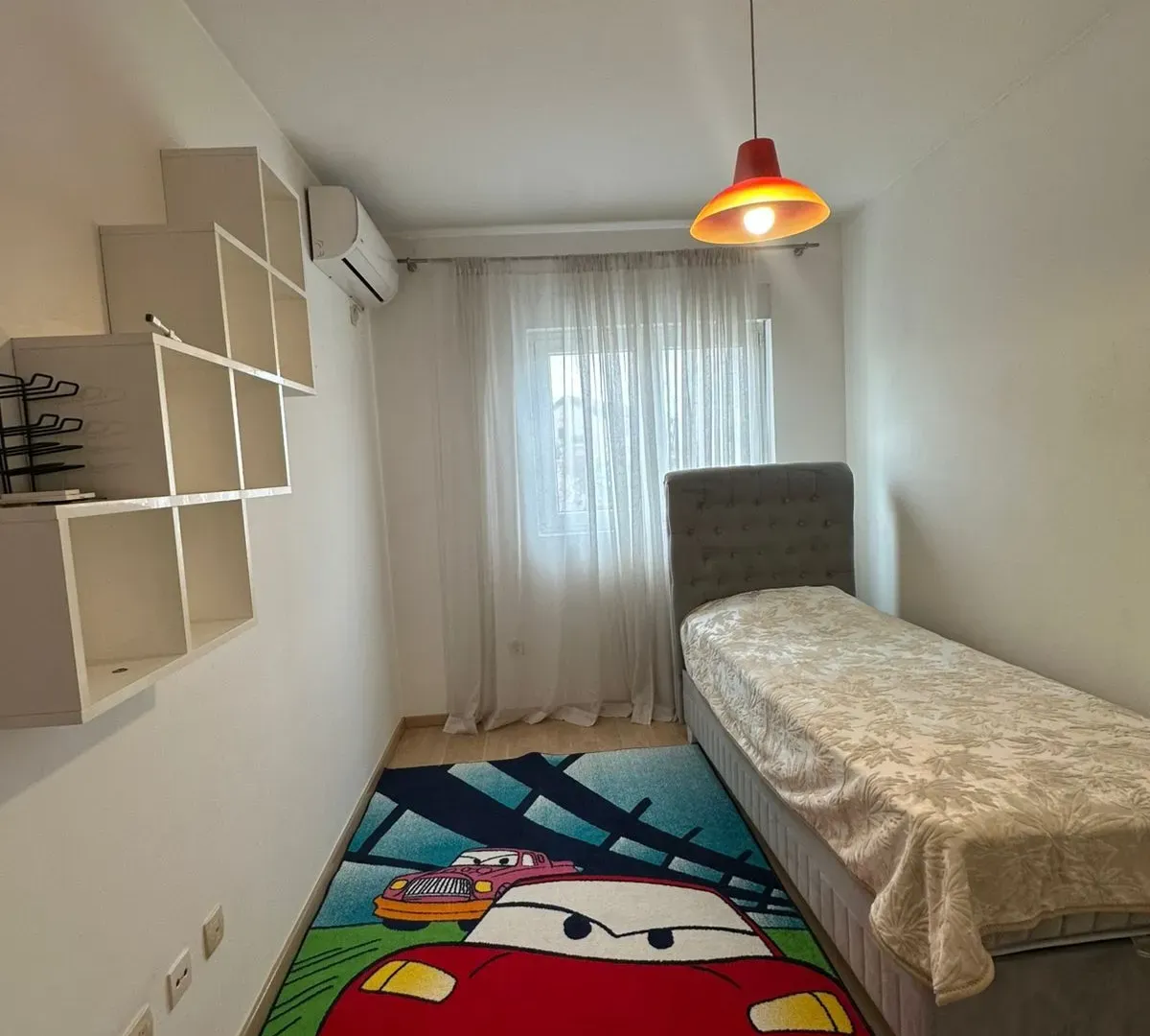 Rent, two bedroom apartment, 76m², City Kvart, Podgorica