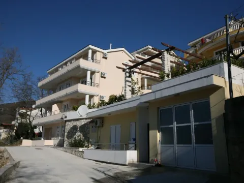 Sale, two bedroom apartment, 112m², Herceg Novi, Crna Gora