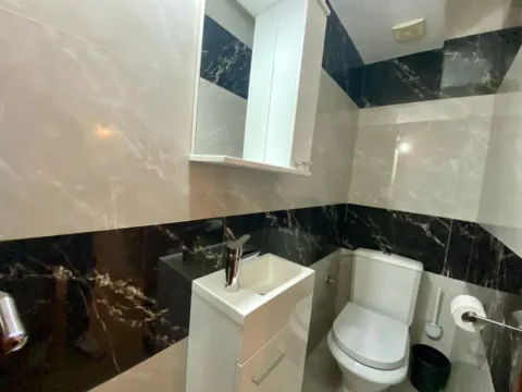 Izdavanje, dvosoban stan, 92m², Rafailovići, Budva - image 4