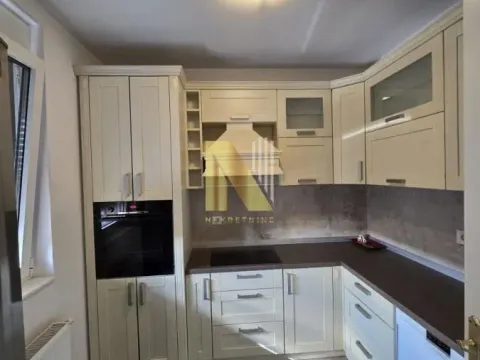 Prodaja, stan, 132m², Novo naselje, Novi Sad - image 4