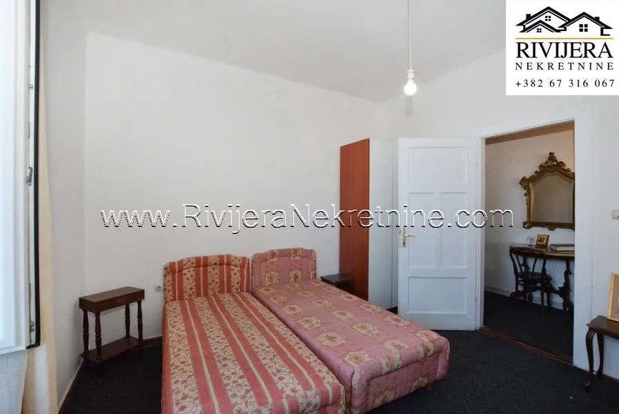 Prodaja, dvosoban stan, 73m², Centar, Herceg Novi