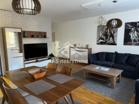 Izdavanje, trosoban stan, 73m², Gradska Bolnica, Zvezdara Sve Podlokacije